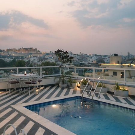 Hotel Naren Villa Udaipur Esterno foto