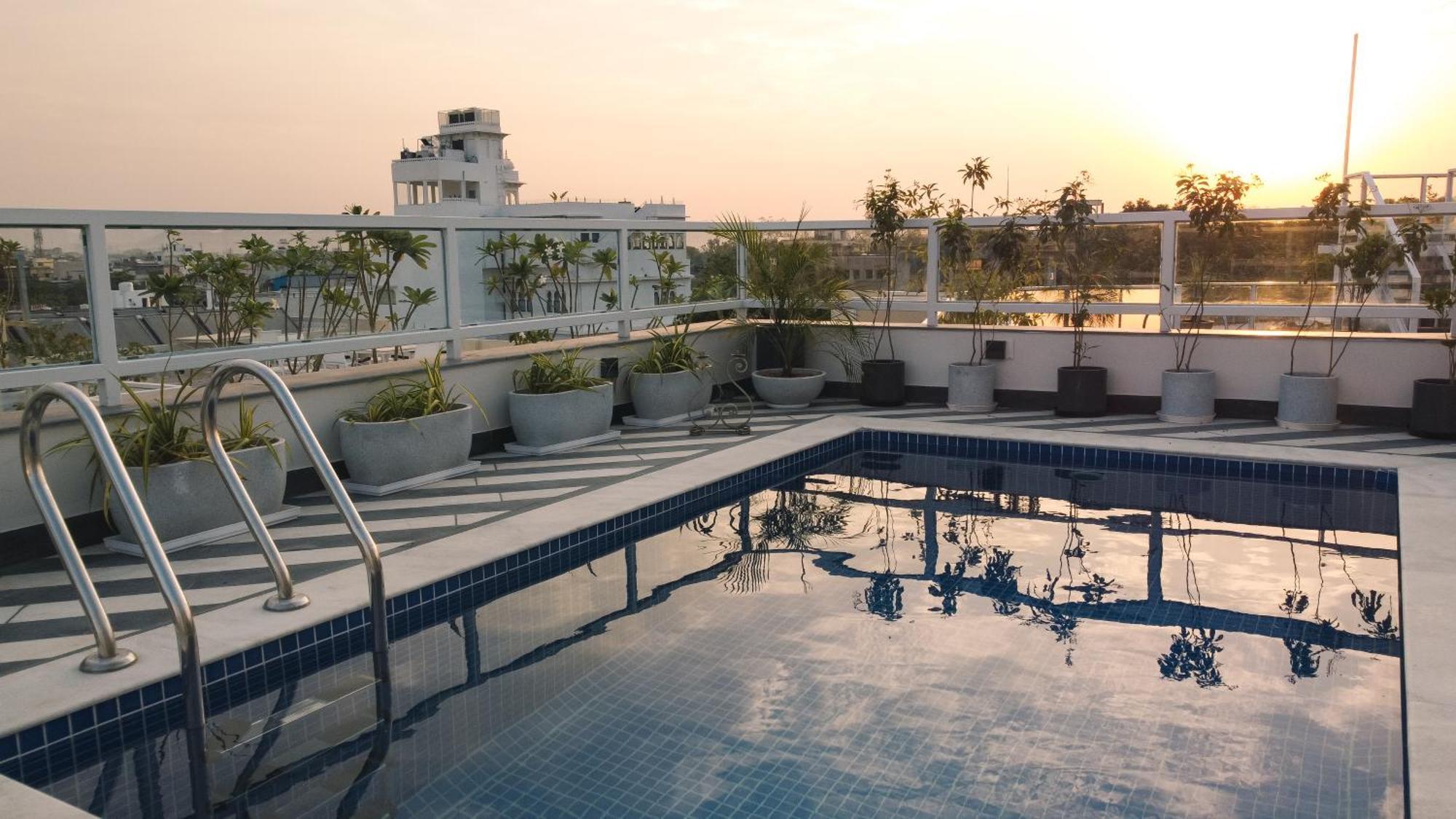 Hotel Naren Villa Udaipur Esterno foto